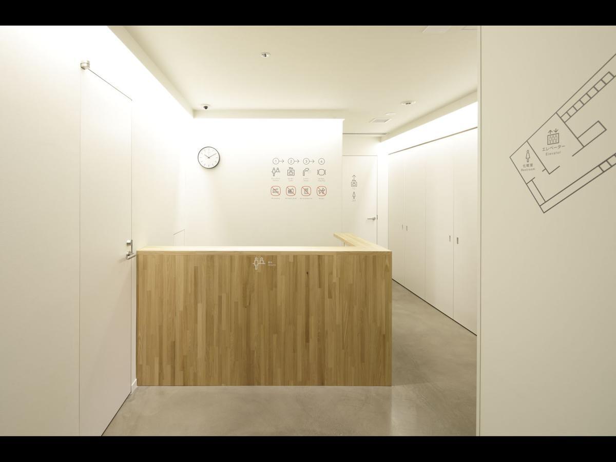 ナインアワーズ ウーマン 神田 東京都 エクステリア 写真